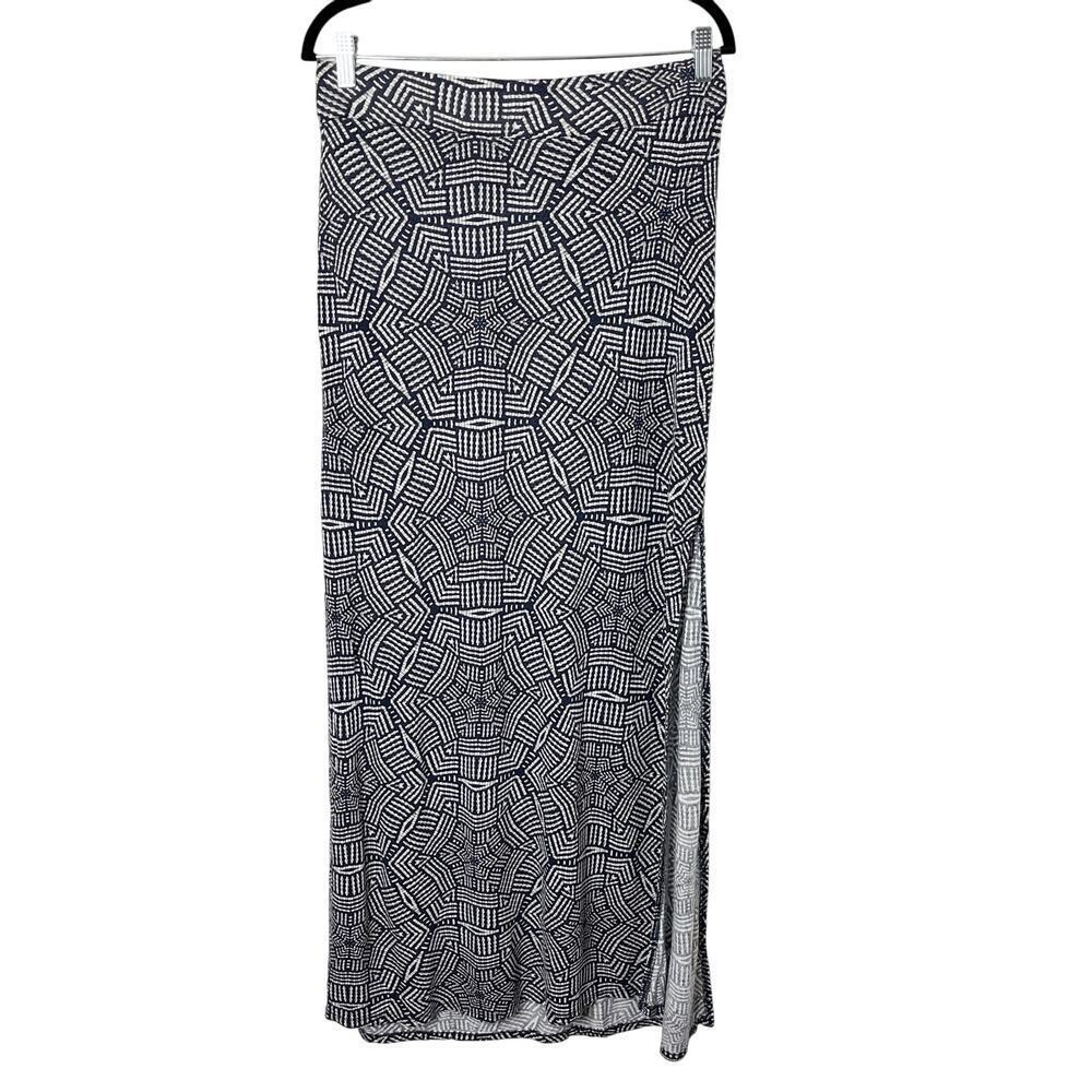 Aeropostale Women's Maxi Skirt L Blue Geometric Print Double Slit Hem Pull On - Picture 6 of 9